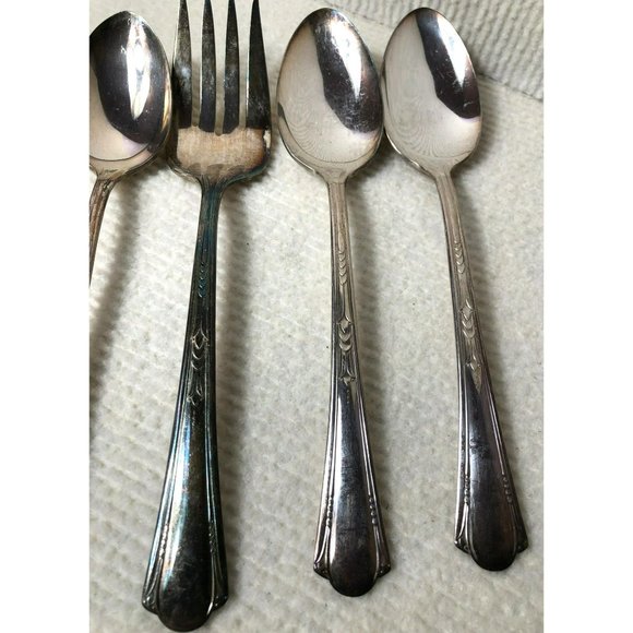 Valencia Silver Plate Silverware Serving Fork & Serving Spoons - Picture 2 of 7